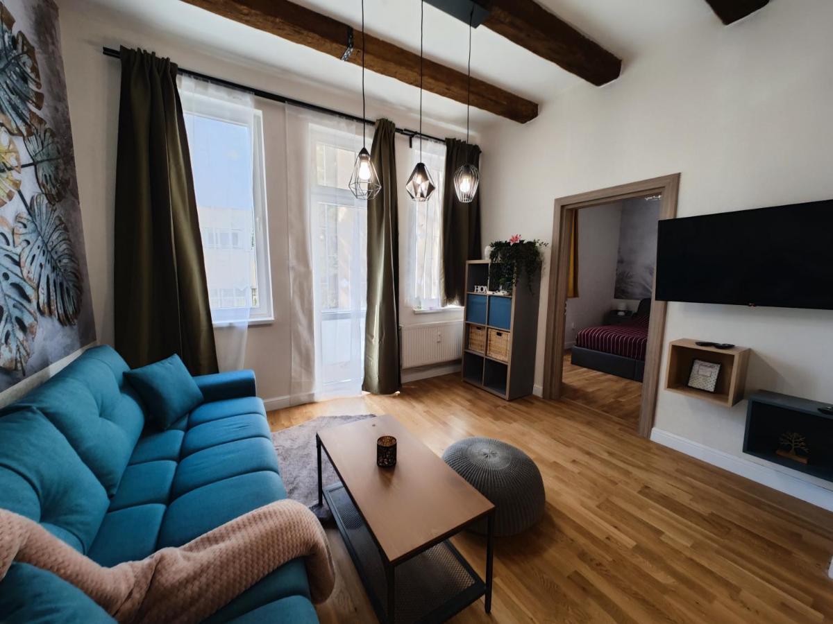 Apart Sofia Lion Bridge 2Bdr Self Check In Apartment Bagian luar foto